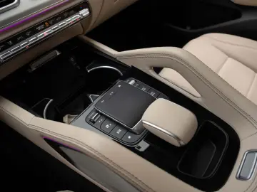 Mercedes-Benz GLE 300 d 4MATIC Burmester 360
