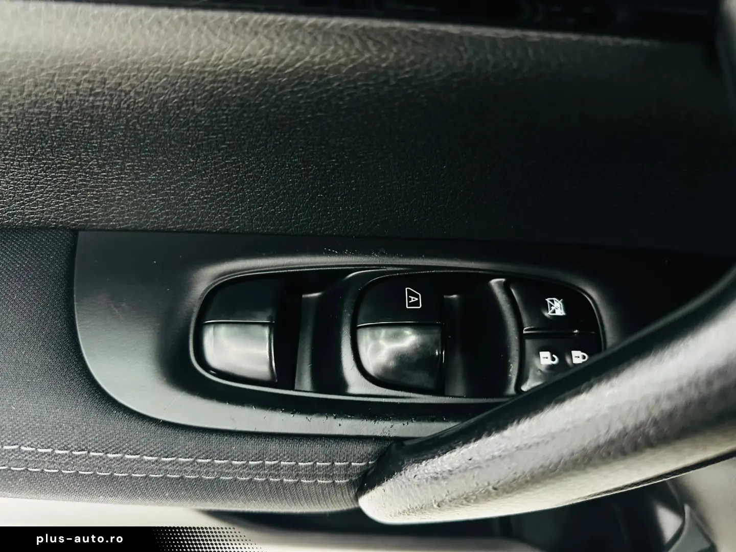 NISSAN Qashqai 2015 1.2i E6 Garantie 12 Luni Rate Avans 0 Do