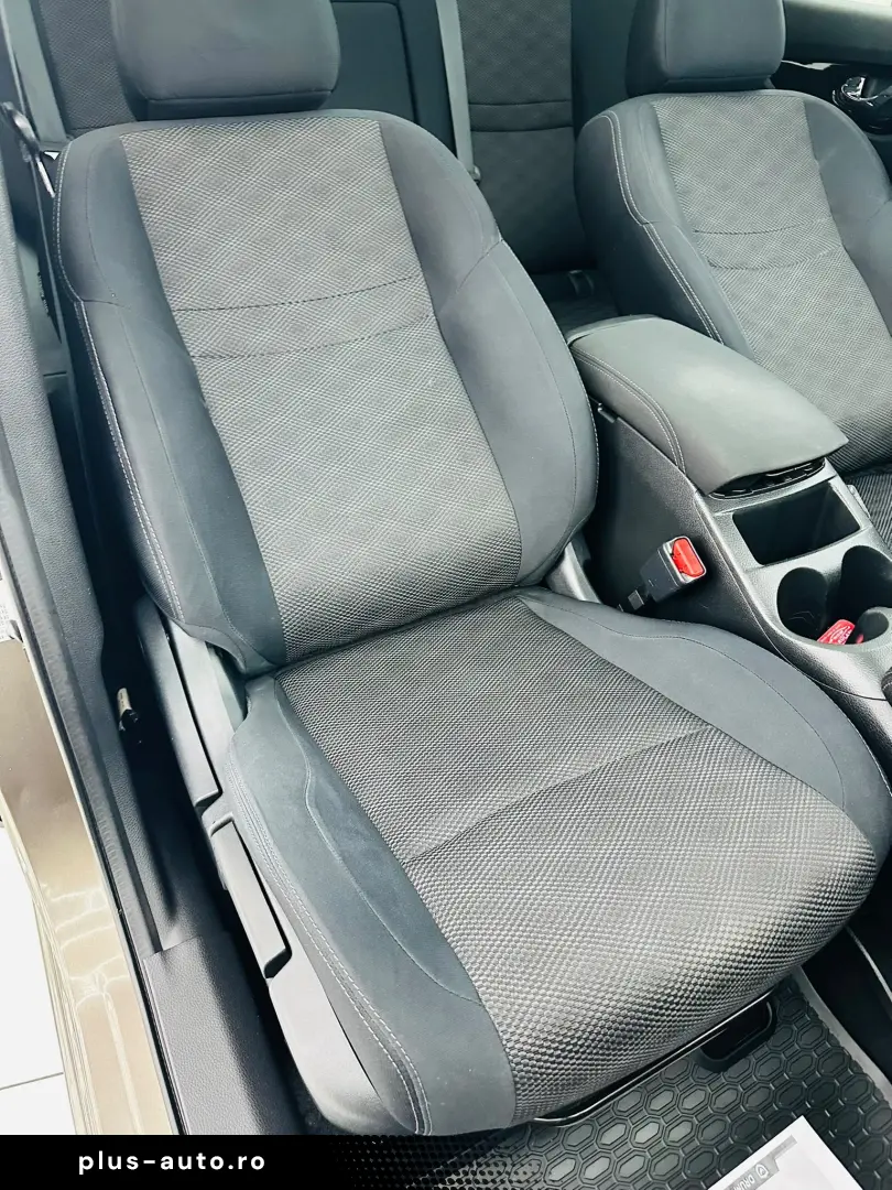 NISSAN Qashqai 2015 1.2i E6 Garantie 12 Luni Rate Avans 0 Do
