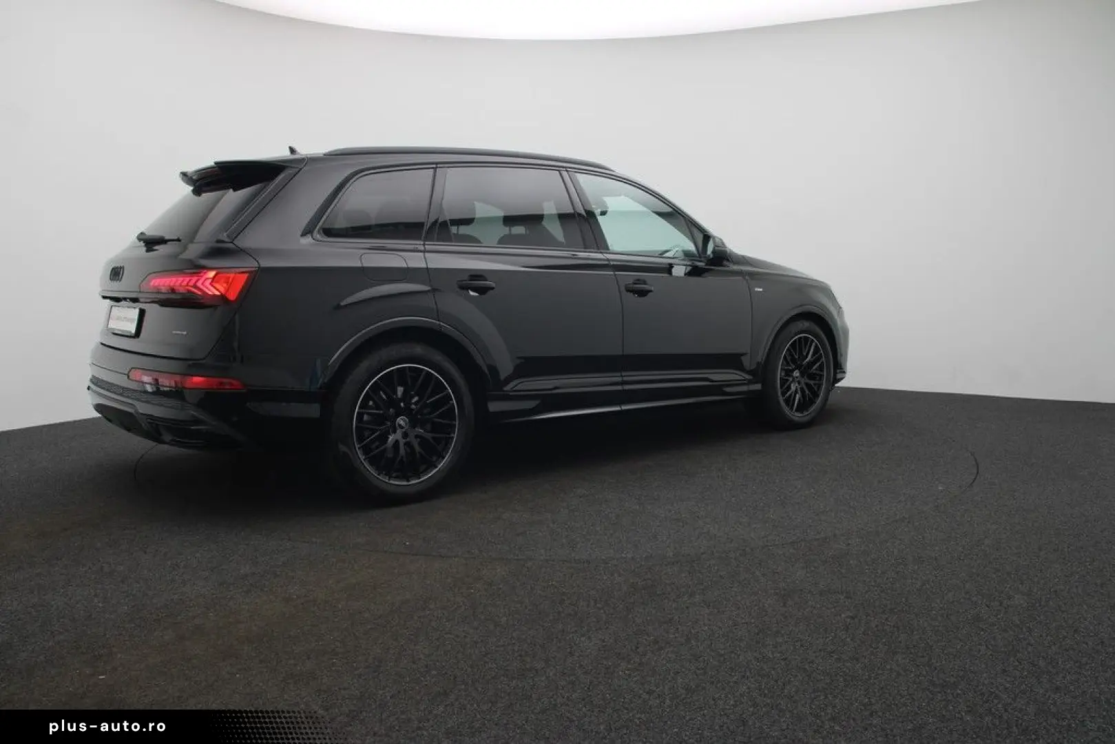 AUDI Q7 50 TDI quattro S line Matrix Navi AHK