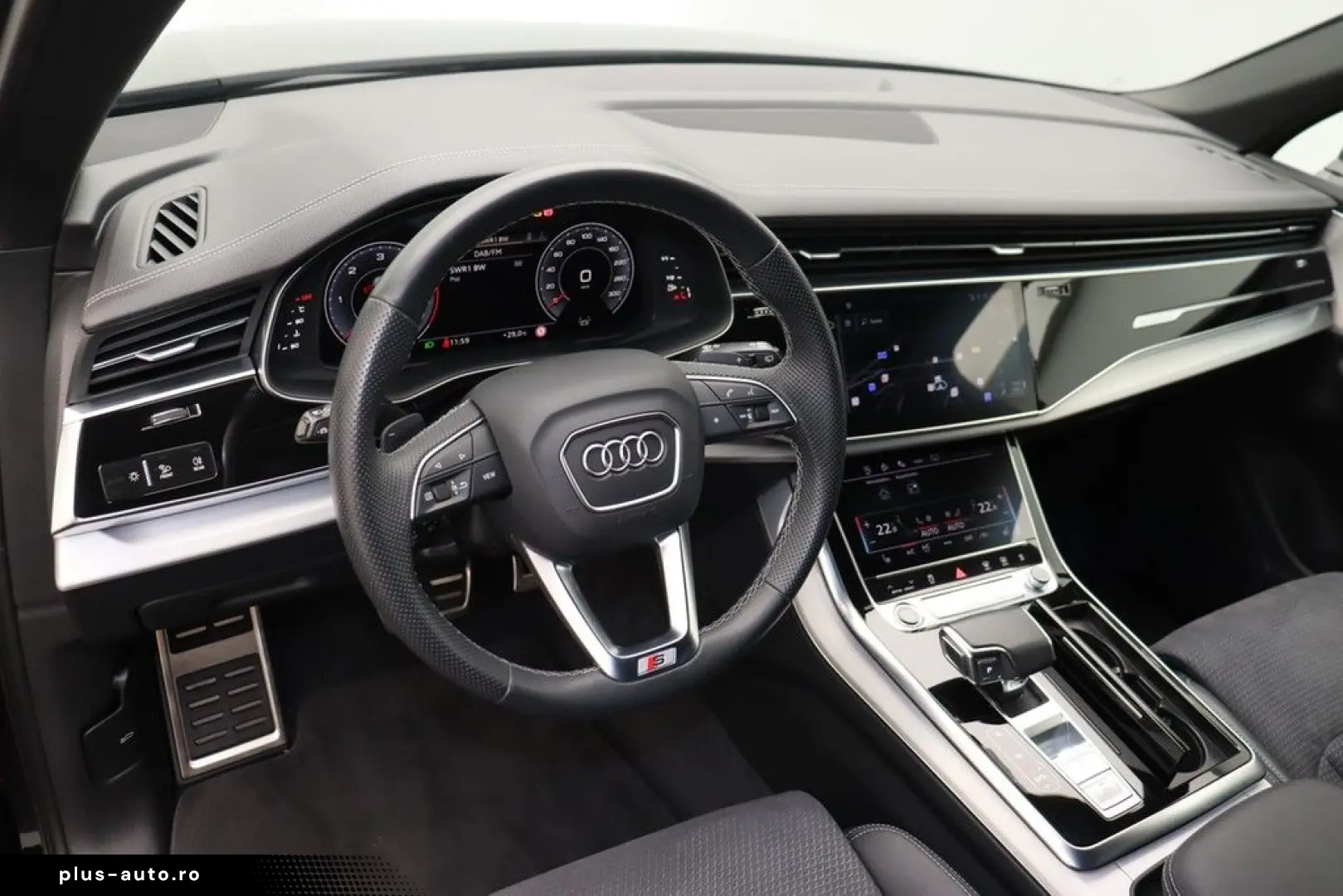 AUDI Q7 50 TDI quattro S line Matrix Navi AHK