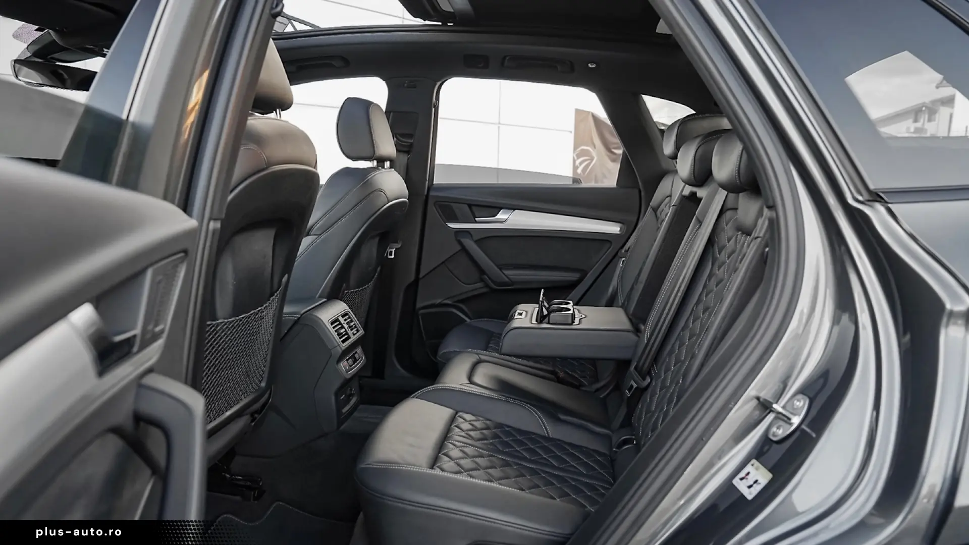 Audi Q5 55 TFSI e quattro S tronic PHEV S Line