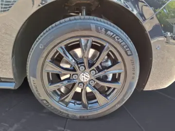 VW T7 Multivan 1 4 TSI eHybrid DSG Life AHK Traille