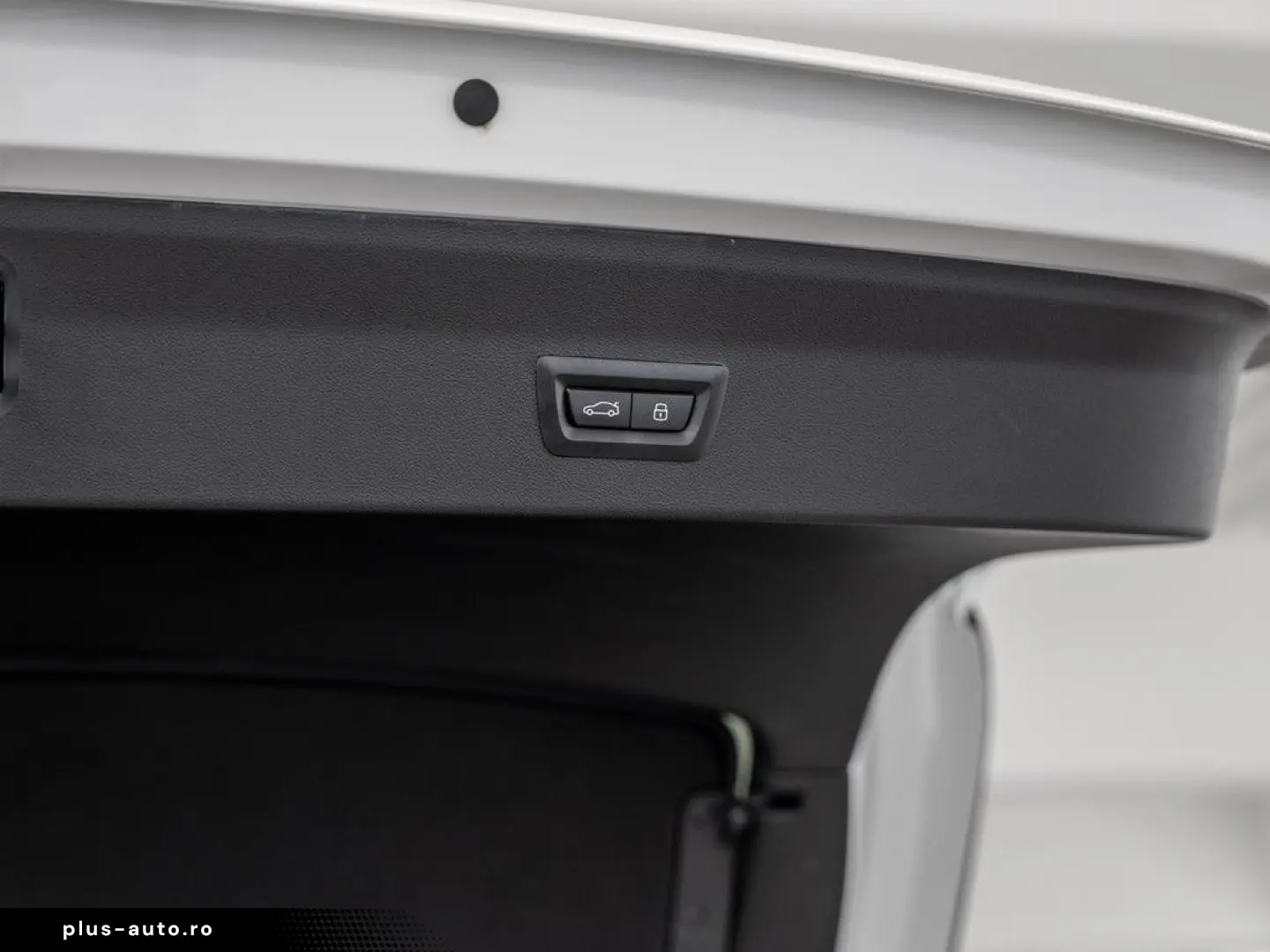 BMW X4 40i xDrive FACEL. HUD 360  LASER LED STANDHZ
