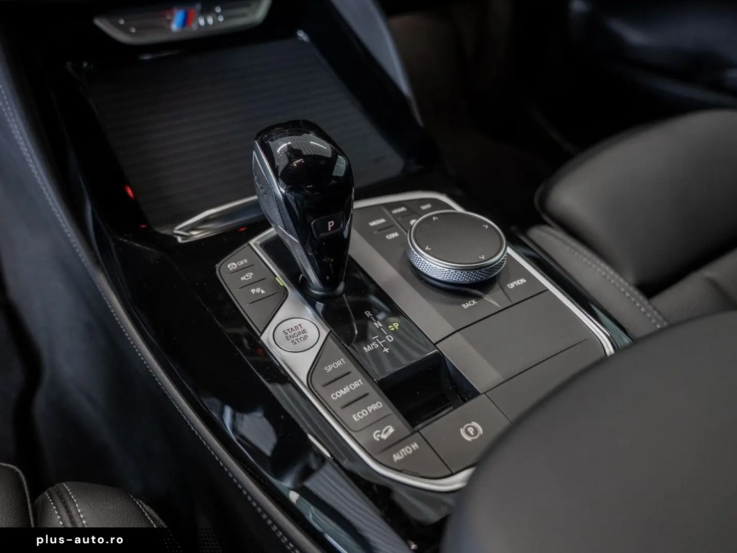 BMW X4 40i xDrive FACEL. HUD 360  LASER LED STANDHZ