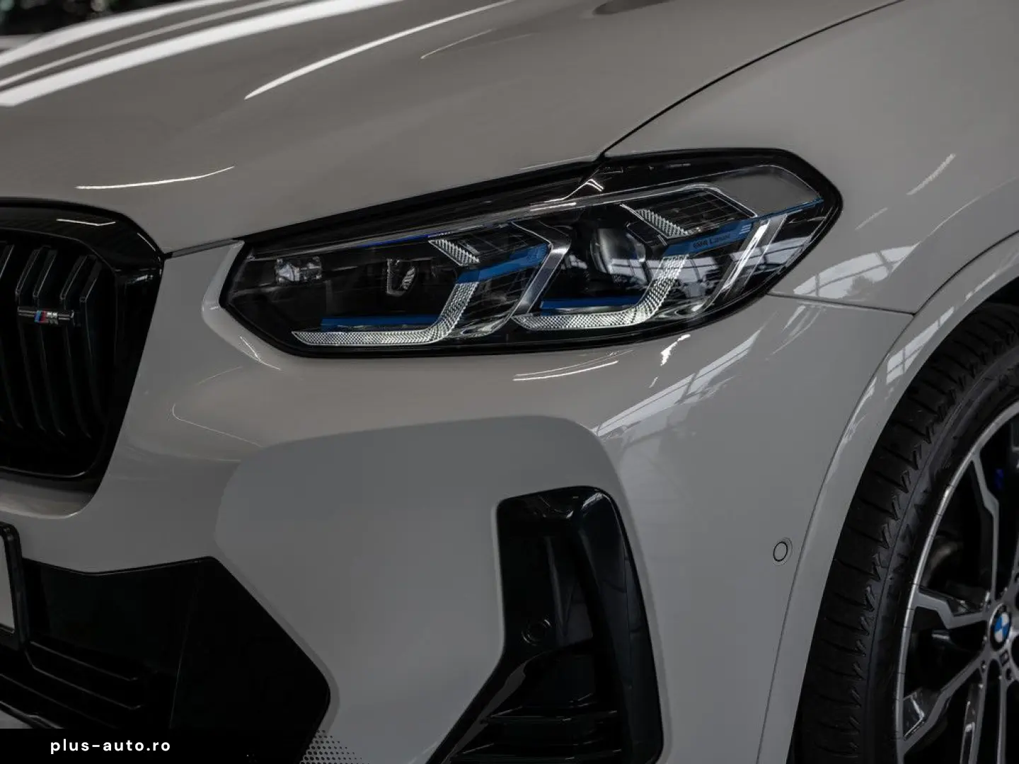 BMW X4 40i xDrive FACEL. HUD 360  LASER LED STANDHZ