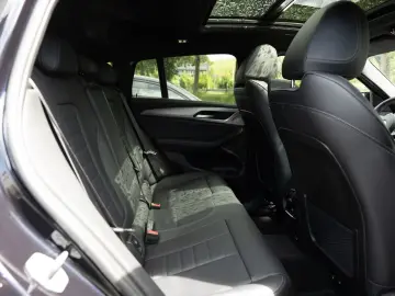 BMW X4 40i xDrive FACEL. PANO AHK HUD 360  LASER