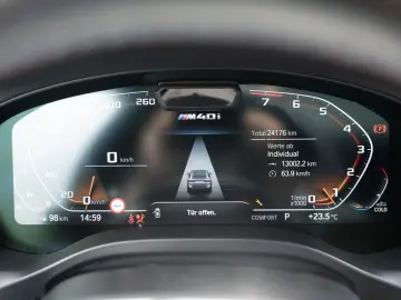 BMW X4 40i xDrive FACEL. PANO AHK HUD 360  LASER