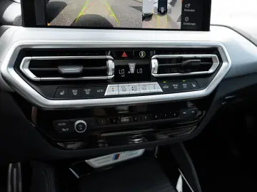 BMW X4 40i xDrive FACEL. PANO AHK HUD 360  LASER
