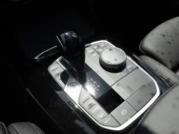 BMW X4 40i xDrive FACEL. PANO AHK HUD 360  LASER