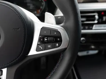 BMW X4 40i xDrive FACEL. PANO AHK HUD 360  LASER