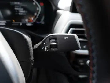 BMW X4 40i xDrive FACEL. PANO AHK HUD 360  LASER
