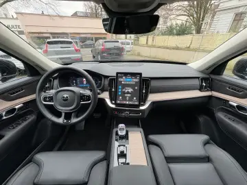 VOLVO XC90 T8 Plus Bright FACELIFT He-Up PANO 360 STH