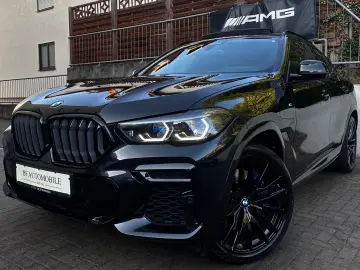 BMW X6 xDr40d M Sport PANO AHK Sitzkl Massag StandHz