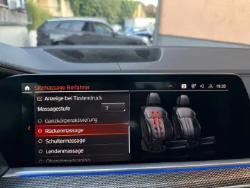 BMW X6 xDr40d M Sport PANO AHK Sitzkl Massag StandHz