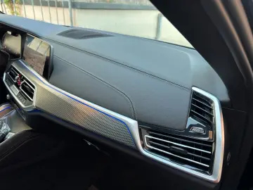 BMW X6 xDr40d M Sport PANO AHK Sitzkl Massag StandHz