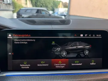 BMW X6 xDr40d M Sport PANO AHK Sitzkl Massag StandHz