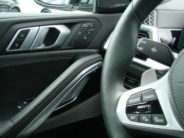 BMW X6 30d xDrive M Sport Pro SHZ Pano HUD H&K AHK S