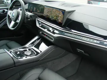 BMW X6 30d xDrive M Sport Pro SHZ Pano HUD H&K AHK S
