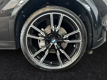 BMW X6 xDrive40d M Sport AHK SkyLounge Standhzg.