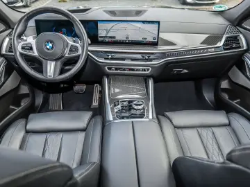 BMW X6 xDrive30d M Sport PANO HUD ACC AHK RFK NAVI L
