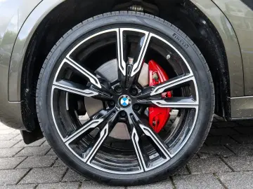 BMW X6 xDrive30d M Sport PANO HUD ACC AHK RFK NAVI L