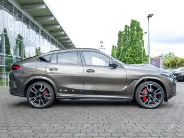 BMW X6 xDrive30d M Sport PANO HUD ACC AHK RFK NAVI L