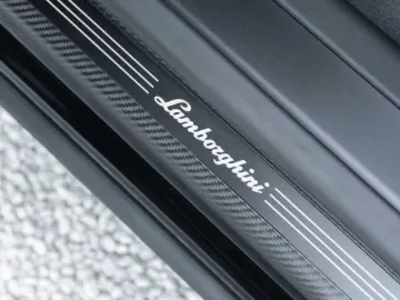LAMBORGHINI URUS S S 4.0 V8 B&O 3D Massage 1st hand Belgian