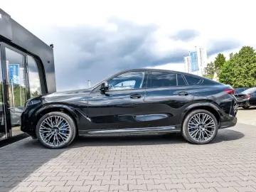 BMW X6 xDrive40d M Sport HUD PANO ACC AHK 360 KAM