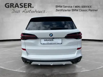 BMW X5 xDrive30d M Sport Pro AHK Head-Up Pano Shz