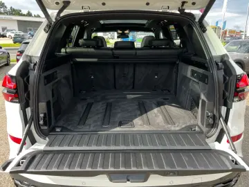 BMW X5 xDrive30d M Sport Pro AHK Head-Up Pano Shz