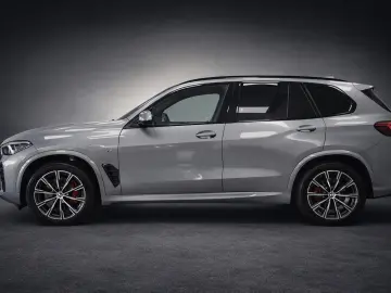 BMW X5 xDrive30d 3x M SPORT PRO PANO ICONIC INDIVIDU