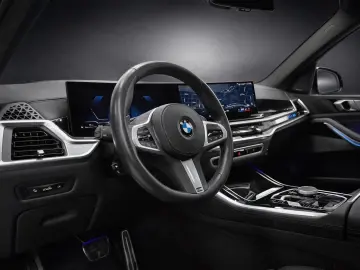 BMW X5 xDrive30d 3x M SPORT PRO PANO ICONIC INDIVIDU