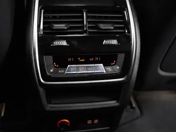 BMW X5 xDrive30d 3x M SPORT PRO PANO ICONIC INDIVIDU