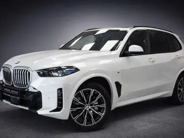 BMW X5 xDrive30d 3x M SPORT PANO ICONIC INDIVIDUAL