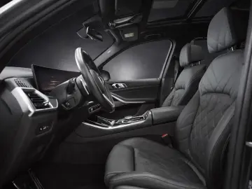 BMW X5 xDrive30d 3x M SPORT PANO ICONIC INDIVIDUAL