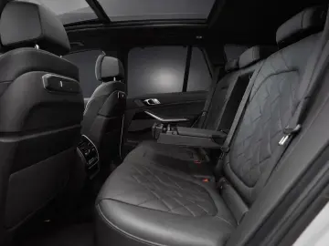BMW X5 xDrive30d 3x M SPORT PANO ICONIC INDIVIDUAL