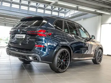 BMW X5 xDrive30d M Sport HUD PANO ACC AHK 360 KAM