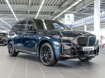 BMW X5 xDrive30d M Sport HUD PANO ACC AHK 360 KAM