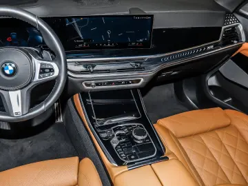 BMW X5 xDrive30d M Sport HUD PANO ACC AHK 360 KAM