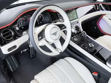 Bentley Continental GT Mulliner (MY26)