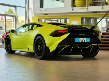 LAMBORGHINI Huracán Tecnica  PPF  Lift Carbon