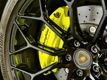 LAMBORGHINI Huracán Tecnica  PPF  Lift Carbon