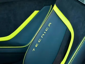 LAMBORGHINI Huracán Tecnica  PPF  Lift Carbon