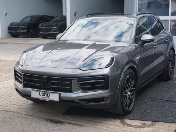 PORSCHE Cayenne E-Hybrid Luft Pano MASSAGE BOSE Head Up