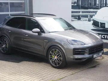 PORSCHE Cayenne E-Hybrid Luft Pano MASSAGE BOSE Head Up