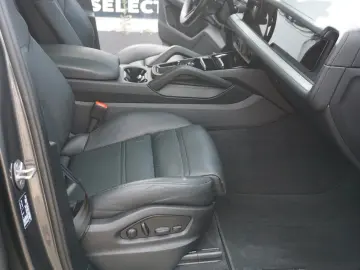 PORSCHE Cayenne E-Hybrid Luft Pano MASSAGE BOSE Head Up