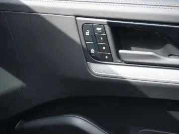 PORSCHE Cayenne E-Hybrid Luft Pano MASSAGE BOSE Head Up