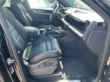 PORSCHE Cayenne E-Hybrid 1. Hand 20TKM