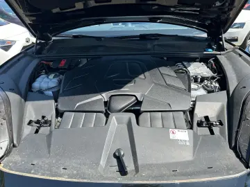 PORSCHE Cayenne E-Hybrid 1. Hand 20TKM